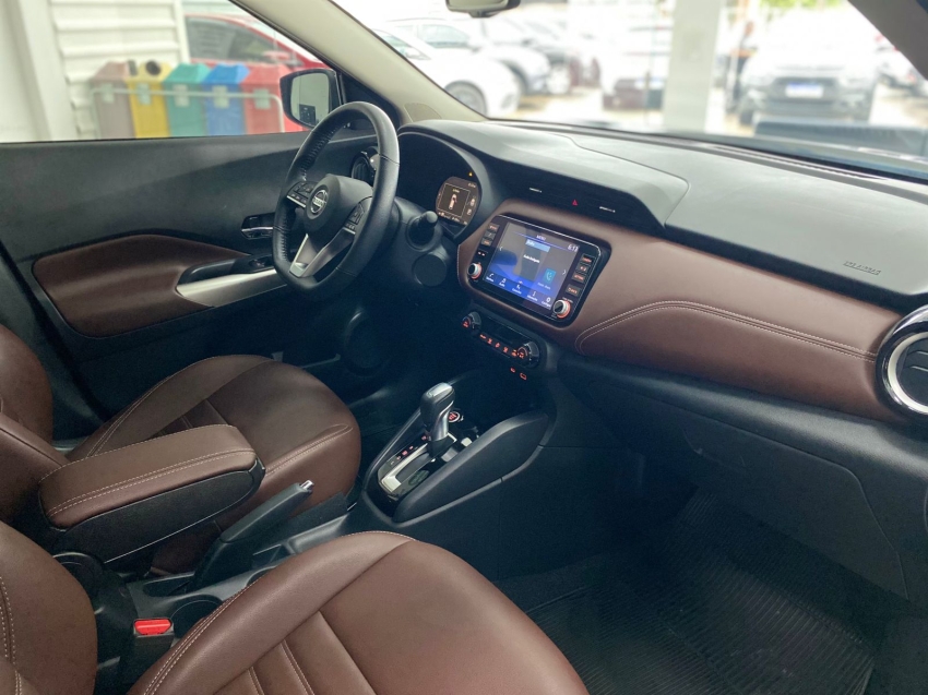 nissan kicks 1.6 16v flexstart exclusive xtronic flex 4p automatico 2022