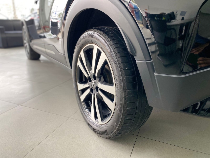 nissan kicks 1.6 16v flexstart exclusive xtronic flex 4p automatico 2022