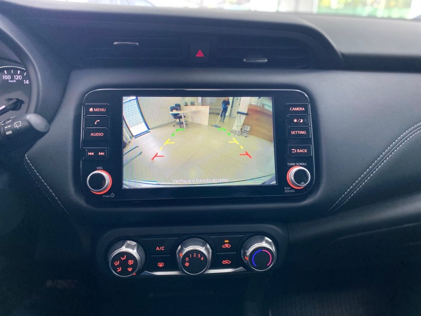 nissan kicks 1.6 16v flexstart advance xtronic flex 4p automatico 2024