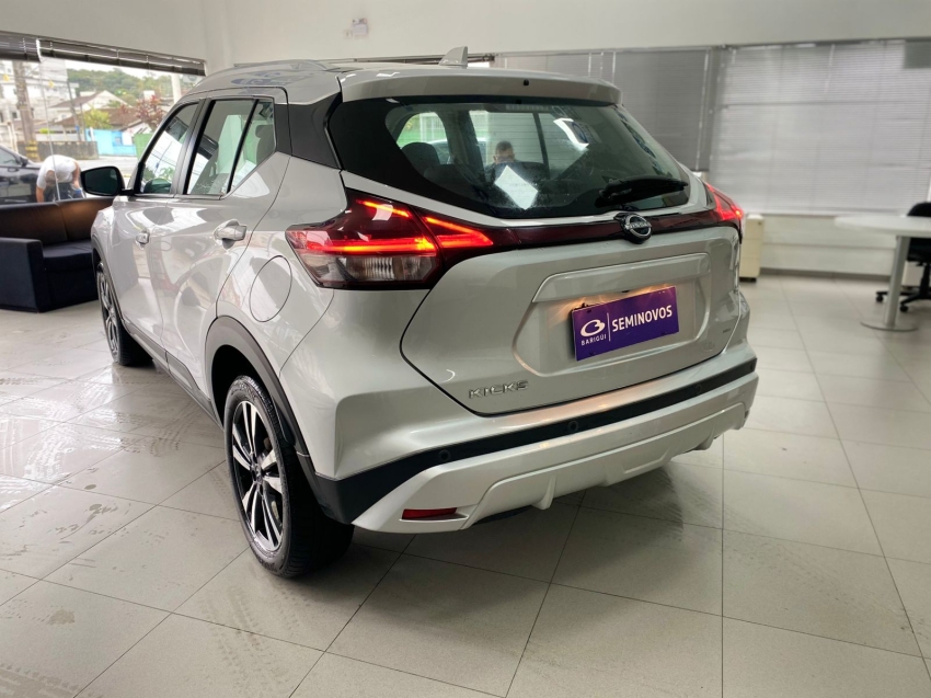 nissan kicks 1.6 16v flexstart advance xtronic flex 4p automatico 2024