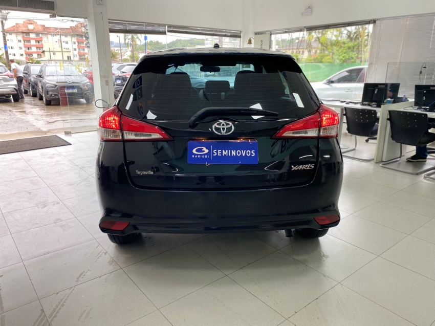 toyota yaris 1.3 16v flex xl live multidrive 4p manual 2021