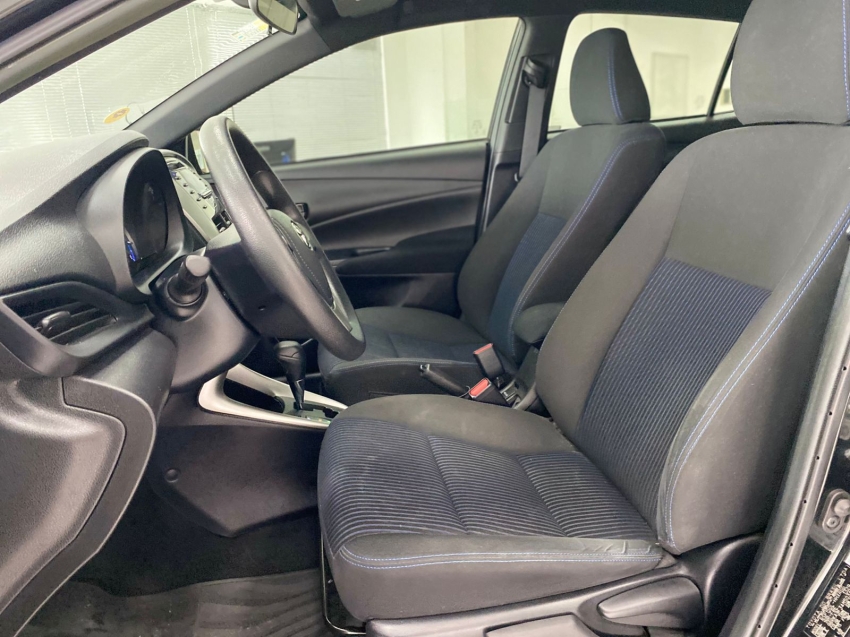 toyota yaris 1.3 16v flex xl live multidrive 4p manual 2021