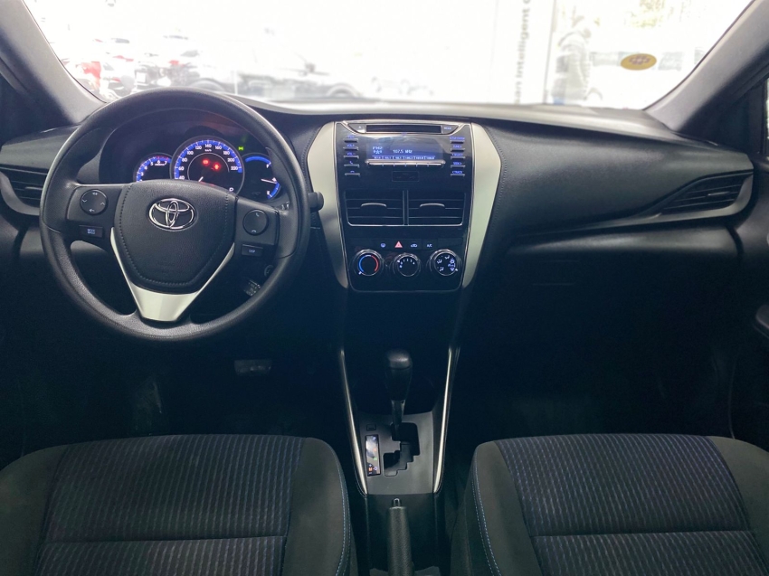 toyota yaris 1.3 16v flex xl live multidrive 4p manual 2021