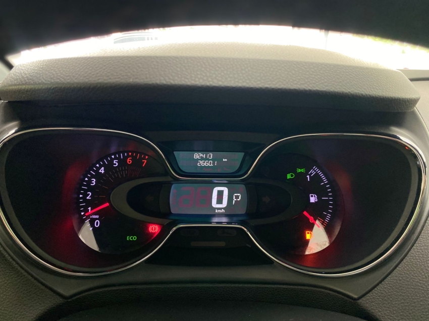 renault captur 1.6 16v sce flex intense x-tronic 4p automatico 202113