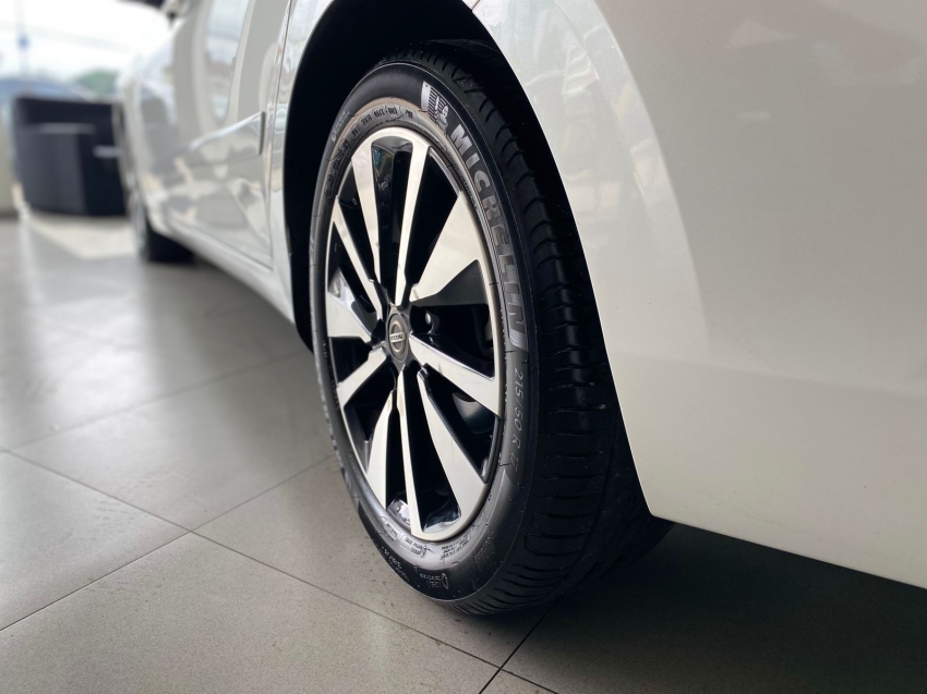 nissan sentra 2.0 16v gasolina advance xtronic 4p automatico 2024