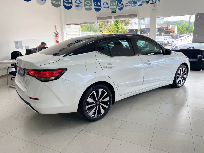 nissan sentra 2.0 16v gasolina advance xtronic 4p automatico 2024