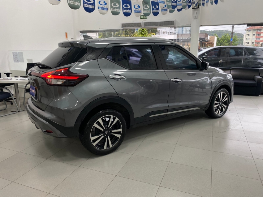 nissan kicks 1.6 16v flexstart exclusive xtronic flex 4p automatico 2022
