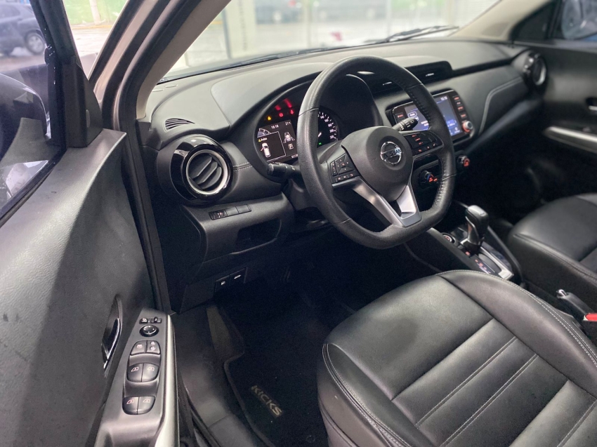 nissan kicks 1.6 16v flexstart exclusive xtronic flex 4p automatico 2022