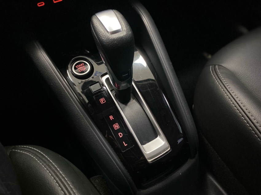 nissan kicks 1.6 16v flexstart exclusive xtronic flex 4p automatico 2022