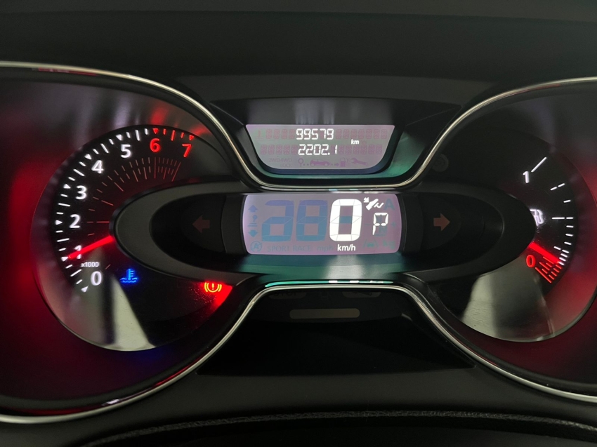 renault captur 1.6 16v sce flex life x-tronic 4p automatico 2021