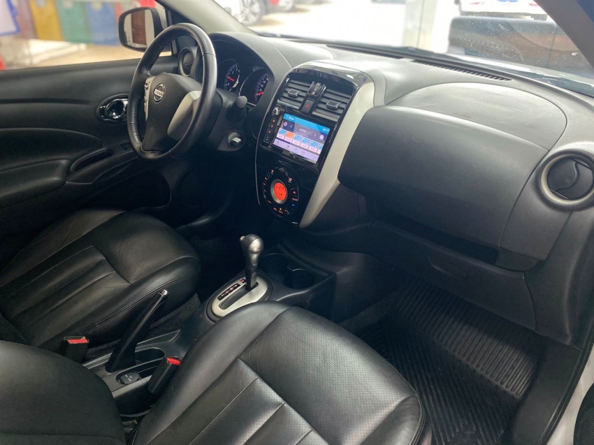 nissan versa 1.6 16v flexstart sl 4p xtronic 1.0 flex automatico 20196