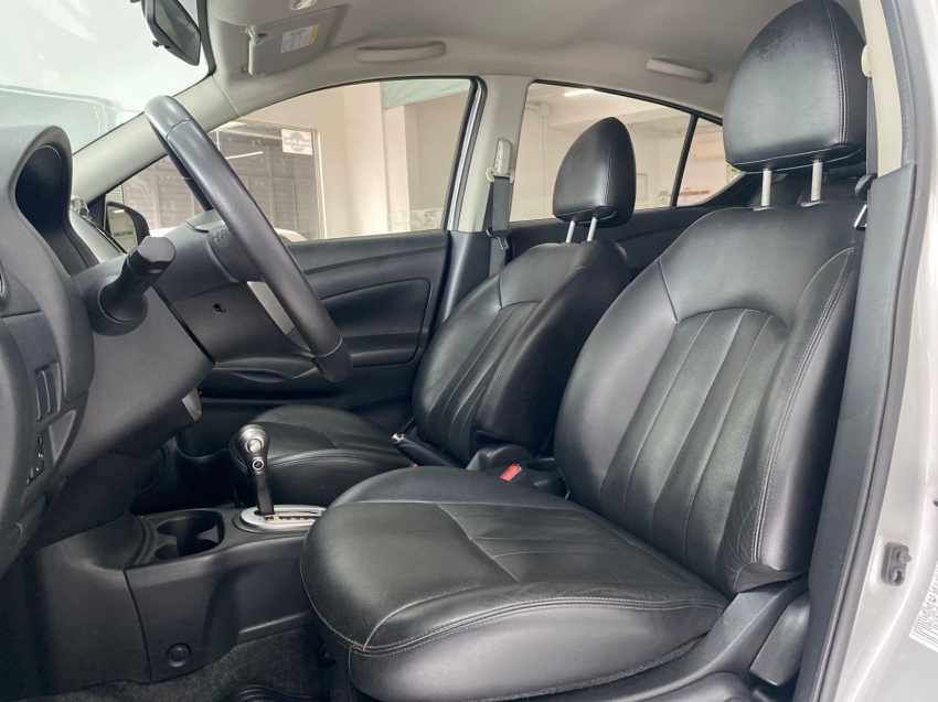 nissan versa 1.6 16v flexstart sl 4p xtronic 1.0 flex automatico 201910