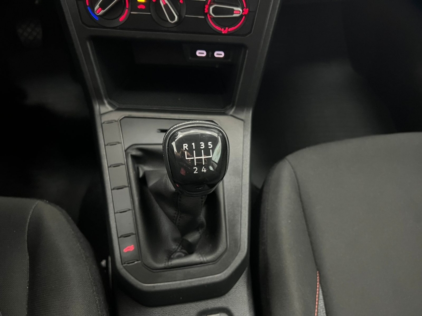 volkswagen polo 1.0 mpi track manual flex 4p 202413