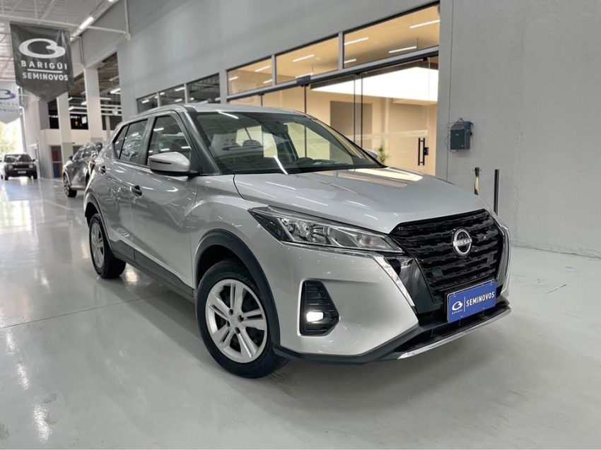 nissan kicks 1.6 16v flexstart active xtronic flex 4p automatico 2024