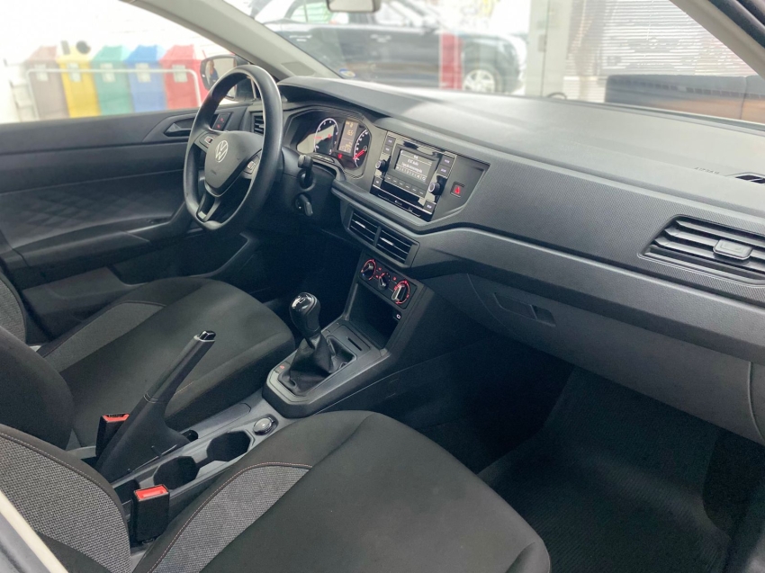 volkswagen polo 1.0 mpi track manual flex 4p 202416
