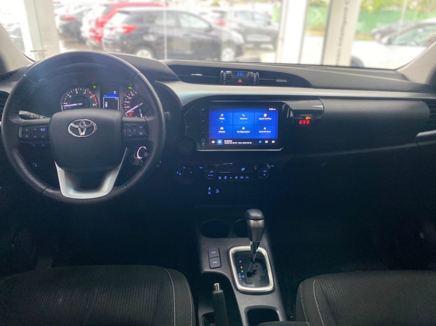 toyota hilux 2.8 d-4d turbo diesel cd sr 4x4 automatico 4p 202415