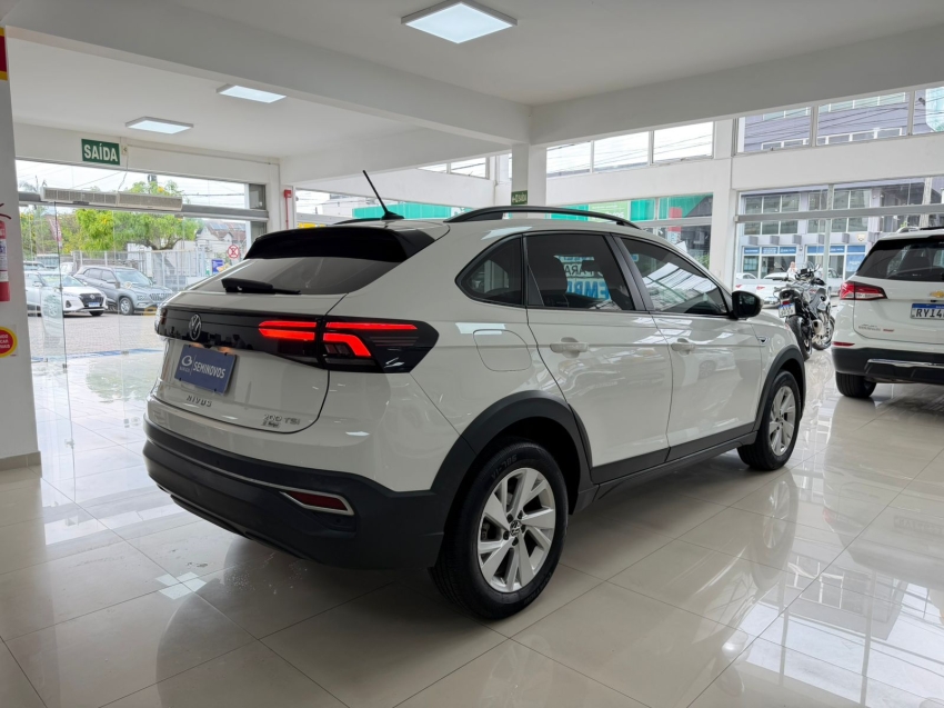 volkswagen nivus 1.0 200 tsi total flex comfortline automatico 4p 20213