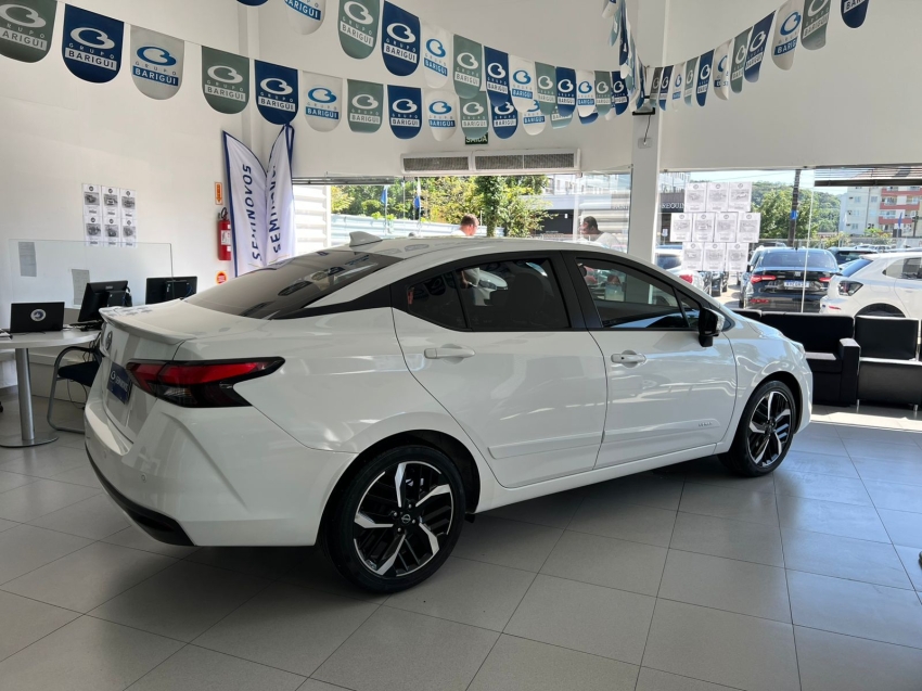 nissan versa 1.6 16v flex exclusive xtronic 4p automatico 20254