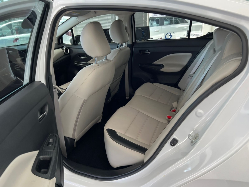 nissan versa 1.6 16v flex exclusive xtronic 4p automatico 20252