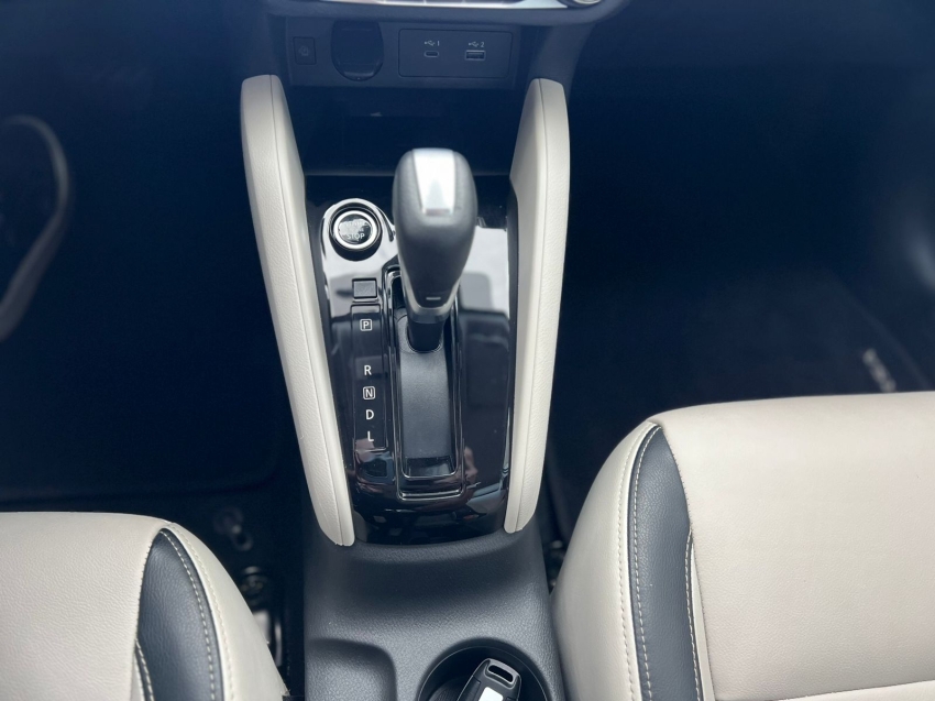 nissan versa 1.6 16v flex exclusive xtronic 4p automatico 20259