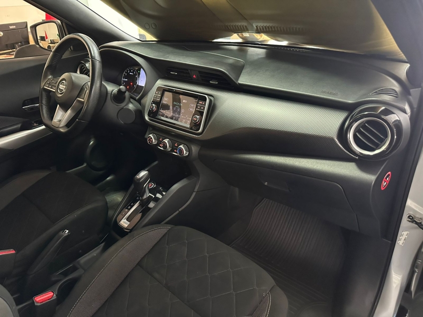 nissan kicks 1.6 16v flexstart sv 4p xtronic flex automatico 20197