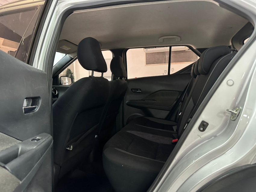 nissan kicks 1.6 16v flexstart sv 4p xtronic flex automatico 201912