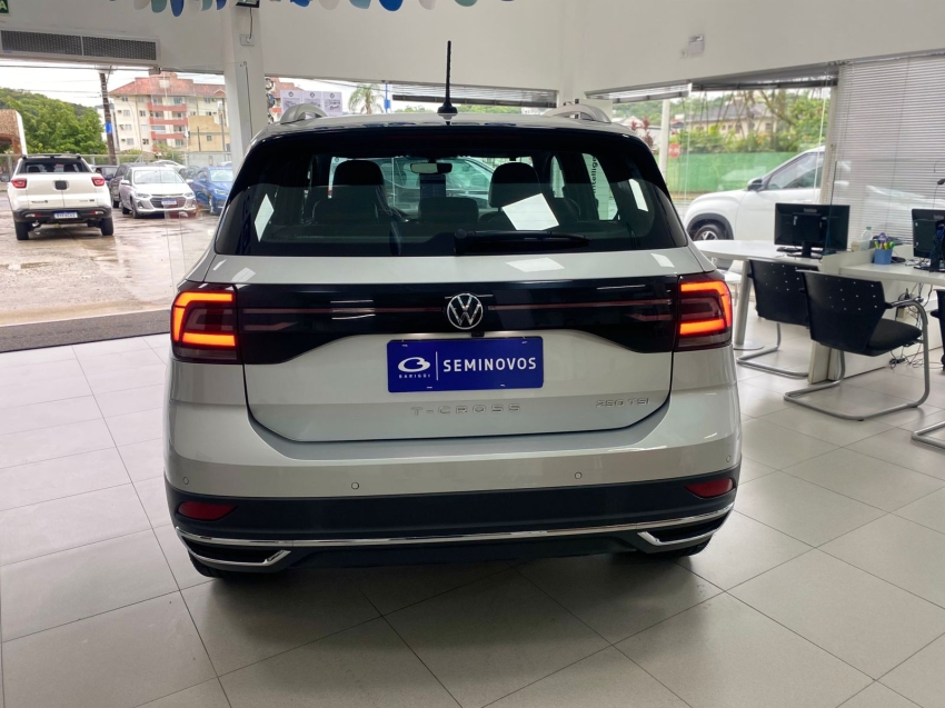 volkswagen t-cross 1.4 250 tsi total flex highline automatico 4p 20225