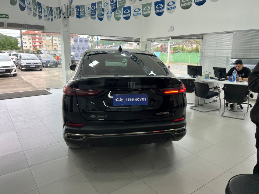 fiat fastback 1.3 turbo 270 flex limited edition at6 4p automatico 20231