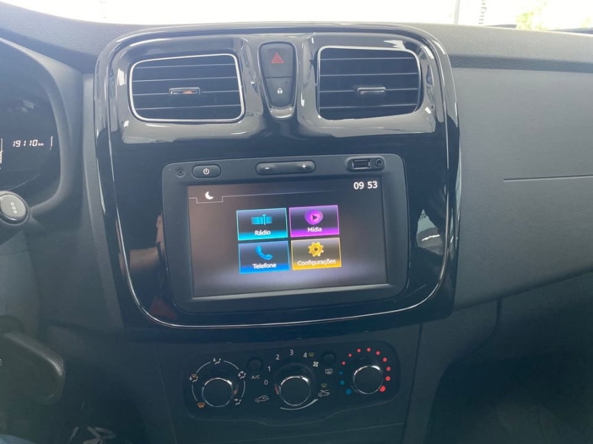 renault logan 1.0 12v sce flex zen manual 4p 202513