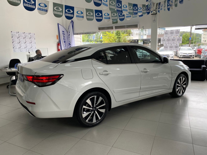 nissan sentra 2.0 16v gasolina advance xtronic 4p automatico 20265