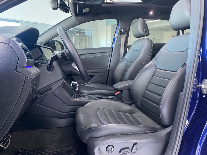 volkswagen taos 1.4 250 tsi total flex highline automatico 4p 202210