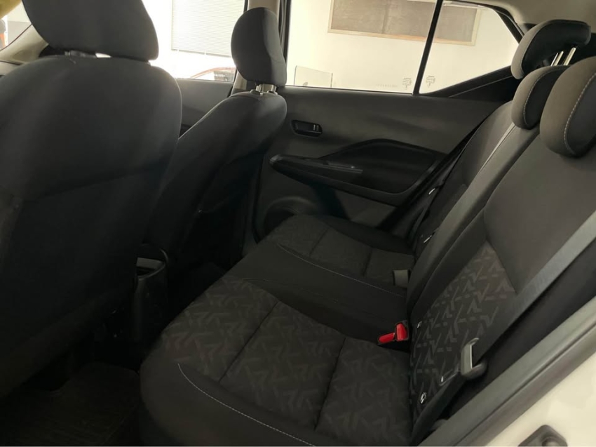 nissan kicks 1.6 16v flexstart active xtronic flex 4p automatico 202413