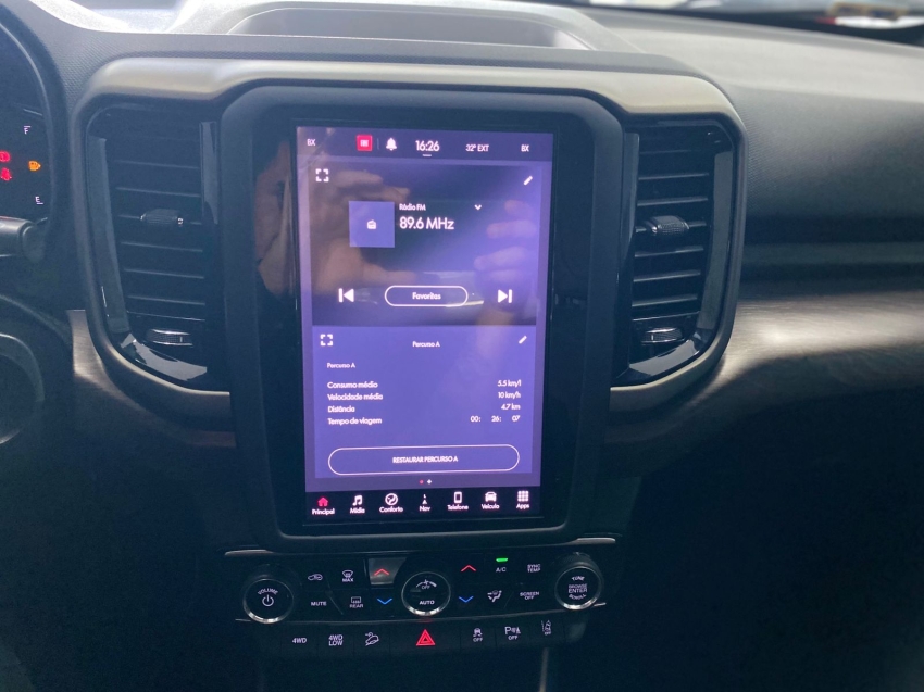 fiat toro 2.0 16v turbo diesel ranch 4wd at9 4p automatico 20258