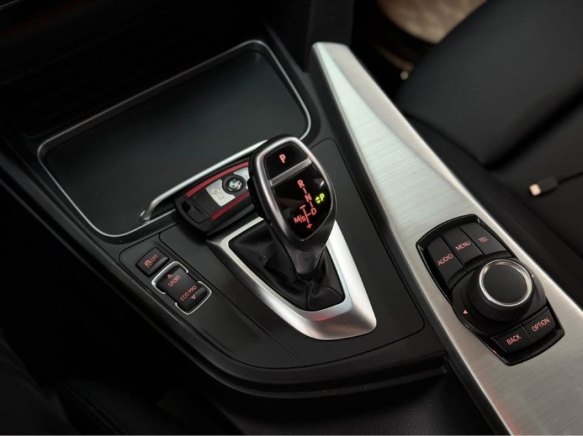 bmw 320i 2.0 sport 16v turbo active flex 4p automatico 201616