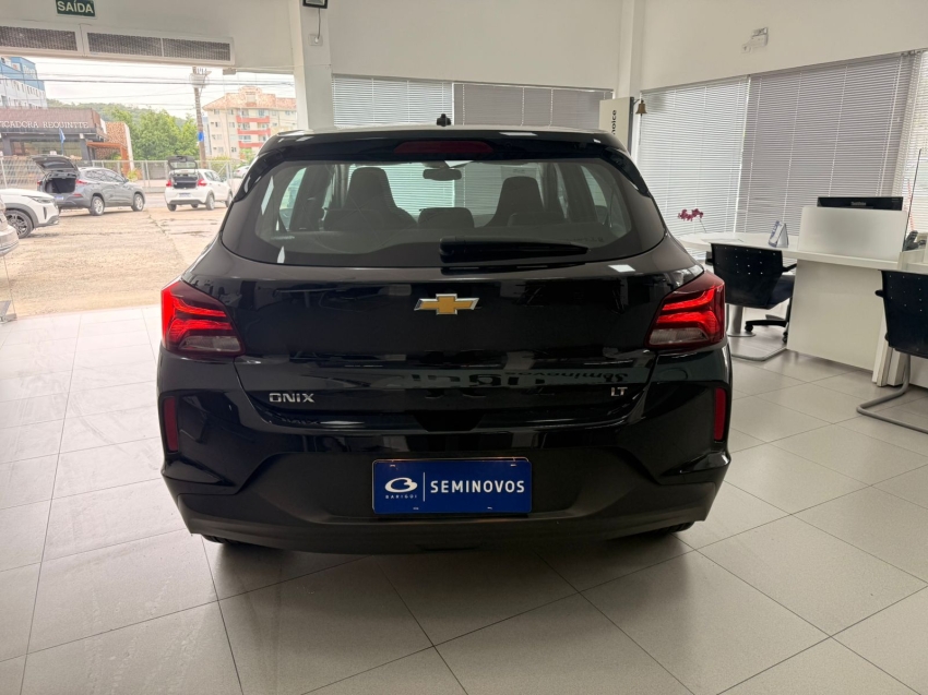 chevrolet onix 1.0 flex lt manual 4p 20235