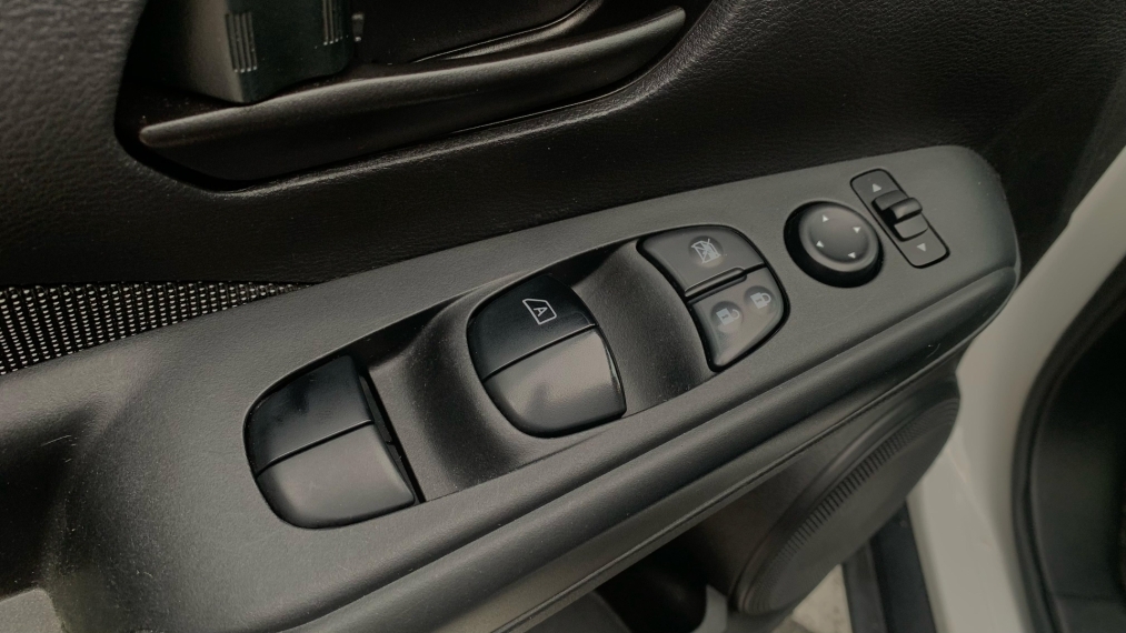 kicks active pcd 1.6 16v cvt 20219