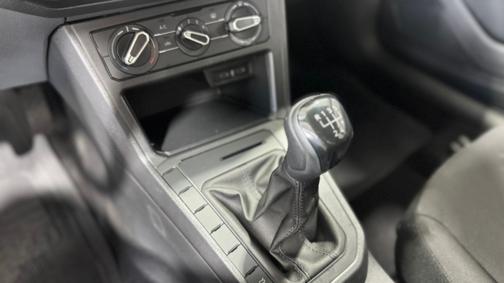 volkswagen polo 1.0 mpi track manual flex 4p 202512