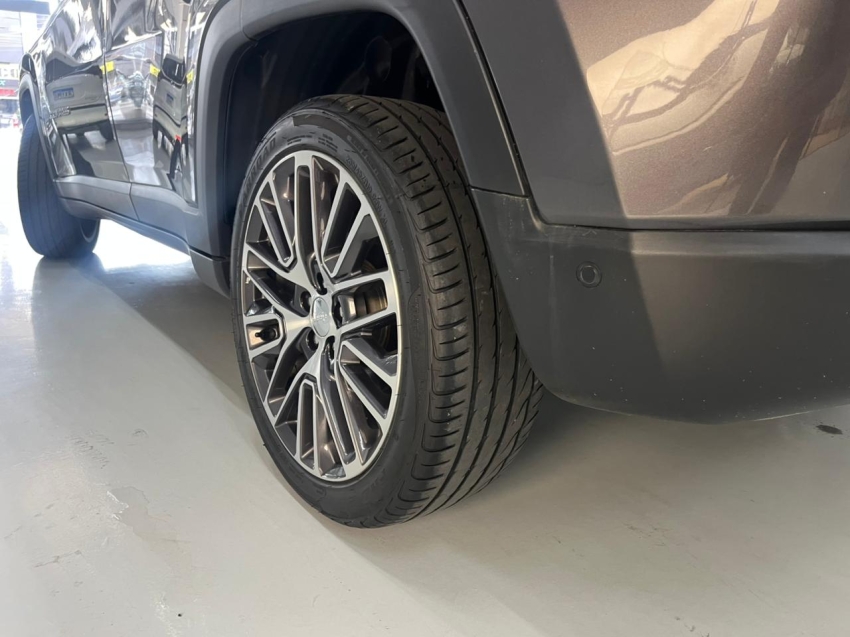 jeep compass 1.3 t270 turbo flex limited at6 4p automatico 202317