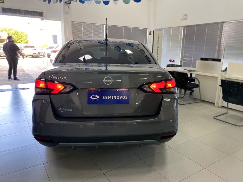 nissan versa 1.6 16v flex advance xtronic 4p automatico 20261