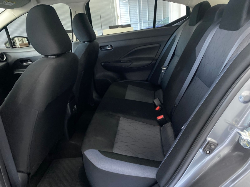 nissan versa 1.6 16v flex advance xtronic 4p automatico 202611