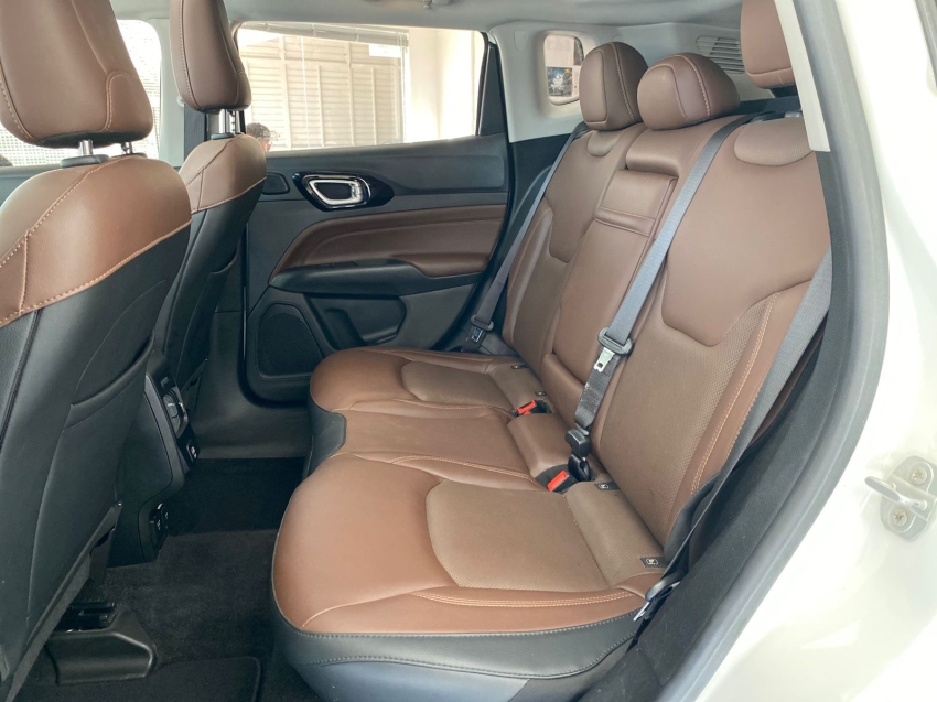 jeep compass 1.3 t270 turbo flex limited at6 4p automatico 202211