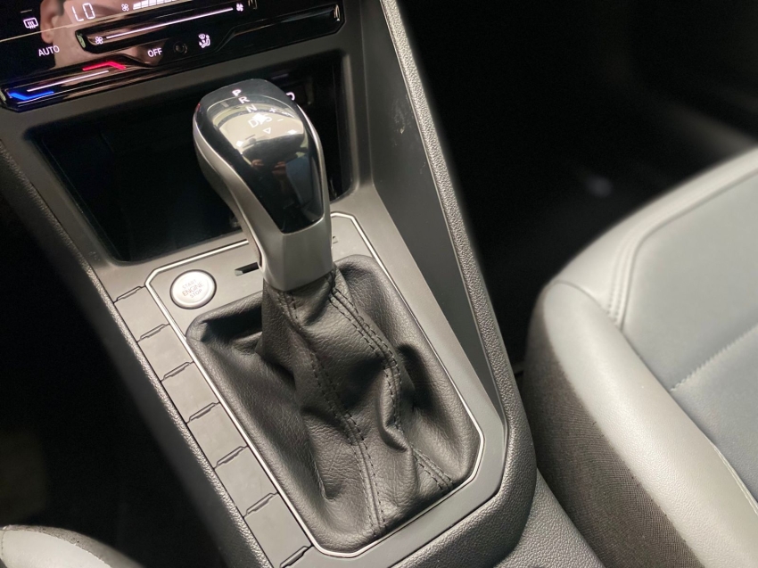 volkswagen nivus 1.0 200 tsi total flex highline automatico 4p 202316