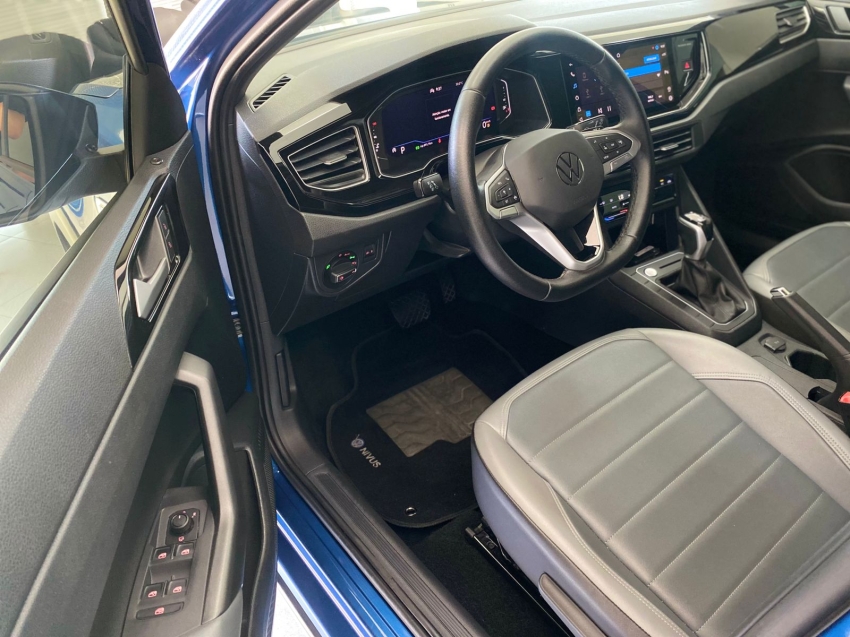 volkswagen nivus 1.0 200 tsi total flex highline automatico 4p 20238