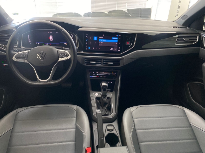 volkswagen nivus 1.0 200 tsi total flex highline automatico 4p 20236