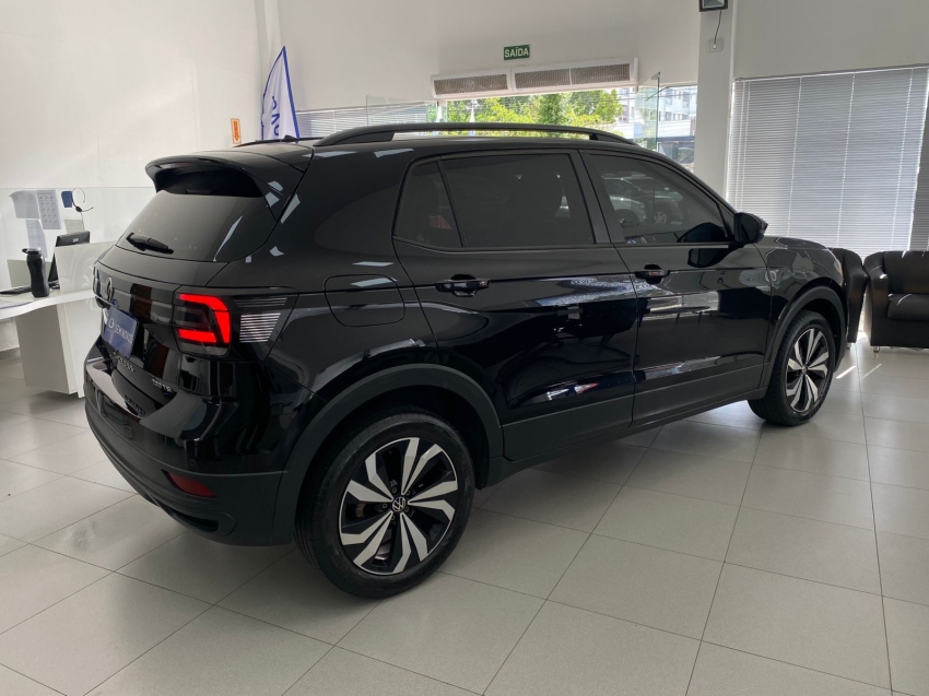 volkswagen t-cross 1.0 200 tsi total flex automatico 4p 20235