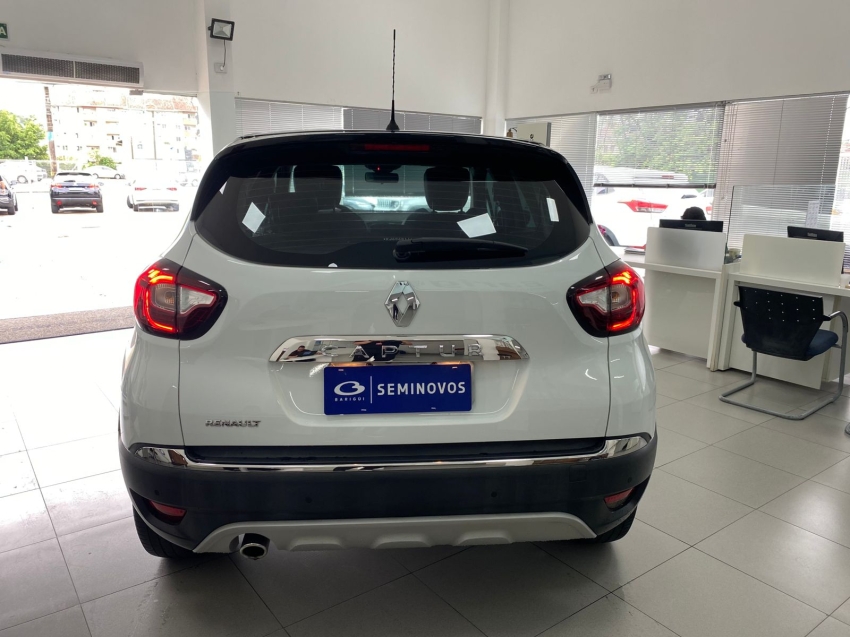 renault captur 1.6 16v sce flex intense x-tronic 4p automatico 20195