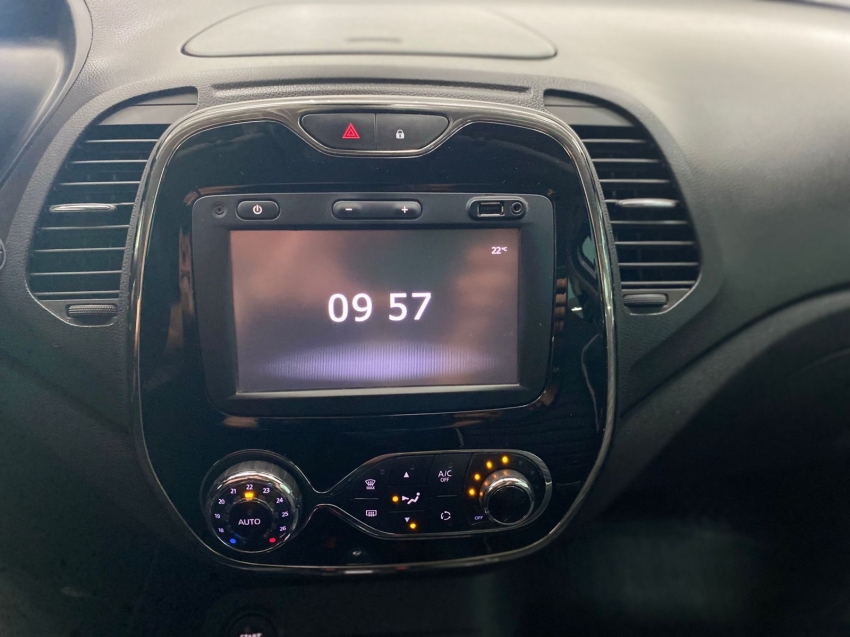renault captur 1.6 16v sce flex intense x-tronic 4p automatico 201915