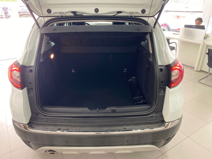 renault captur 1.6 16v sce flex intense x-tronic 4p automatico 20197