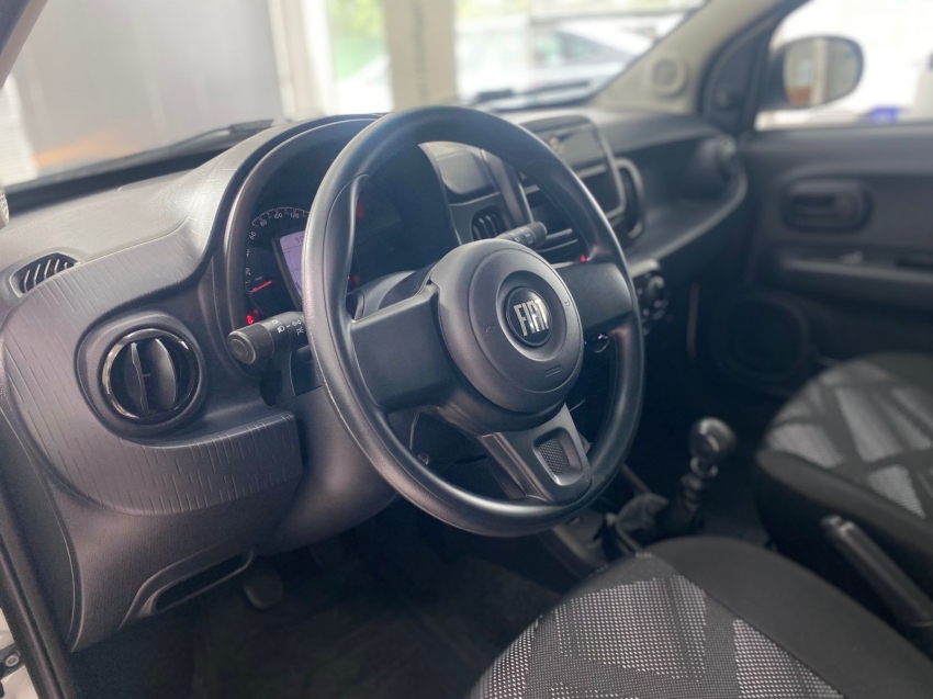 fiat mobi 1.0 evo flex like. manual 4p 20239