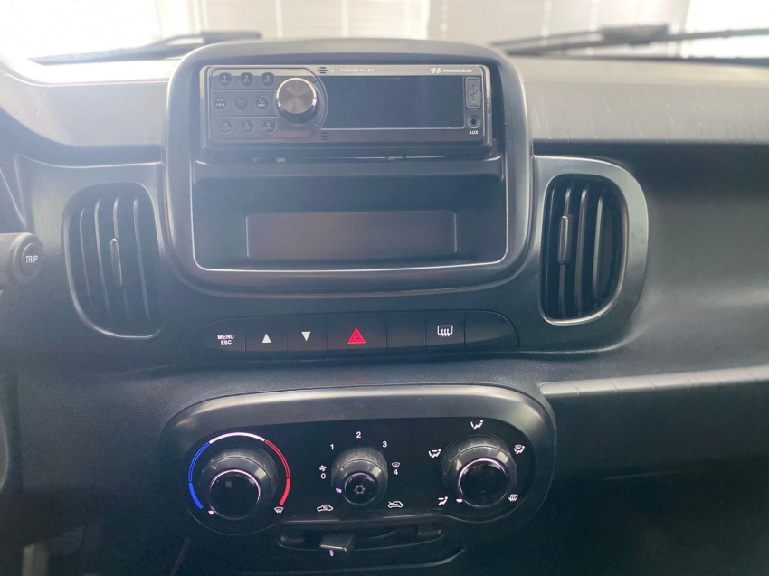 fiat mobi 1.0 evo flex like. manual 4p 202315